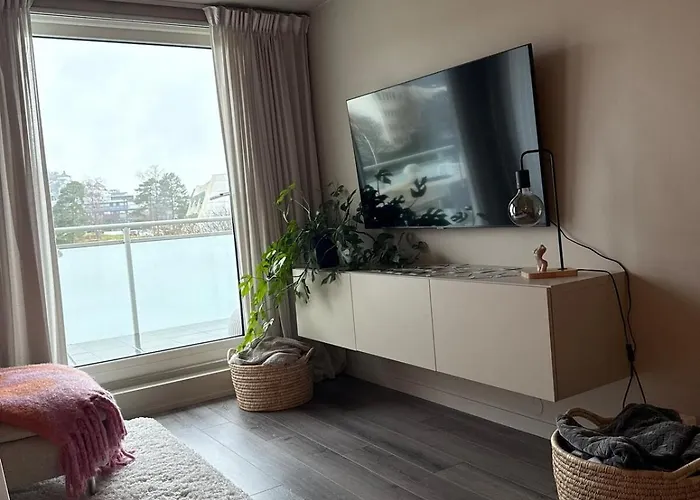 Lägenhet Sentral I Asane